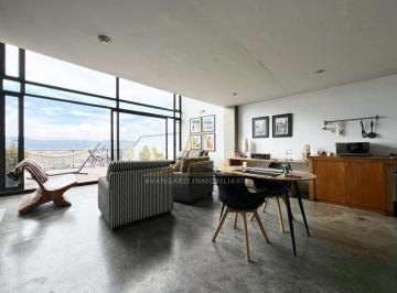Departamento · 100m² · 1 Habitación · 1 Estacionamiento · Se Vende Exclusivo Loft de 123 m², con Amplia Terraza, Sector San Juan - Centro Historico
