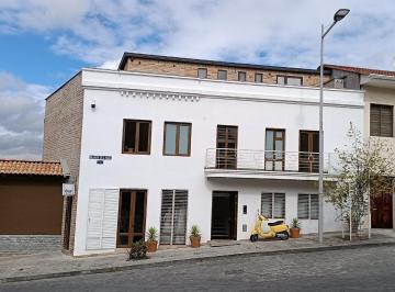 Departamento · 70m² · 1 Habitación · Suite Amoblada en Renta con Terraza Ubicada en El Vado