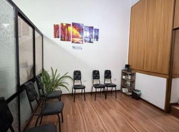 Consultorio , Cuenca · Oficinas o Consultorios en Renta, Sector Cebollar
