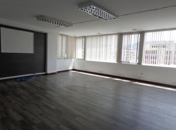 Oficina comercial , Quito · Edificio de 5 Pisos en Renta | Av Coruña (Ideal Médicos/oficinas)