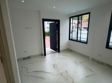Suite de 1 habitación, Guayaquil · Moderna Suite en Los Parques con Estudio y Aire Acondicionado