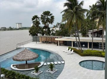 Departamento de 2 habitaciones, Guayaquil · Samborondón Km 4.5 Departamento Vista Al Río en Venta