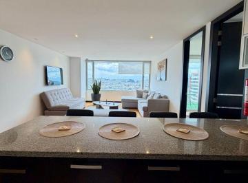 Suite de 1 habitación, Quito · Suite Amoblada con Balcón - en Renta - El Bosque - 70 m²