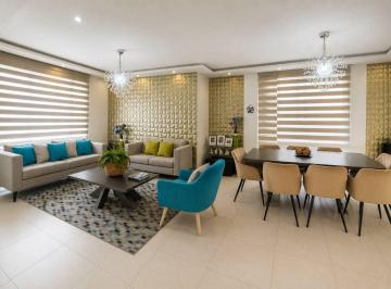 Casa de 4 habitaciones, Quito · Casa en Venta de 3 Pisos, 4 Dorm. | Conjunto Privado – Tumbaco
