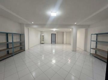 Local comercial , Quito · Venta 10 de Agosto Colon Local Comercial 280 m² Una Sola Planta