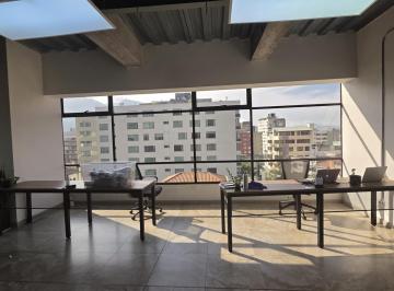 Oficina comercial · 265m² · 4 Estacionamientos · Oficina en 12 de Octubre Renta