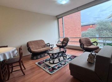 Suite de 1 habitación, Quito · Suite con Orientacion Oeste, 61 m² Semi Amoblada $950
