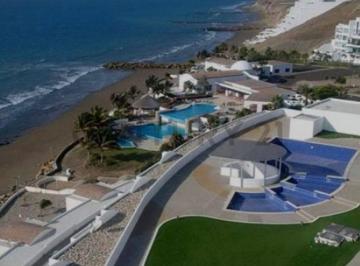 Departamento · 145m² · 3 Habitaciones · 1 Estacionamiento · Alquiler de Departamento en Ciudad del Mar - 145 m² 3 Dorm. Manta