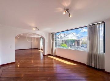 Departamento de 3 habitaciones, Quito · Departamento de 250 m² en Venta Urbanización El Condado