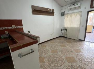 Casa de 3 habitaciones, Guayaquil · Casa de 72 m² con 3 Dorm. en Venta en Villa España