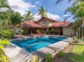 Hacienda-Quinta · 434m² · 5 Habitaciones · 8 Estacionamientos · En Venta Quinta en Yunguilla Sector La Union