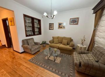 Departamento de 3 habitaciones, Cuenca · Amplio Departamento Duplex en Renta