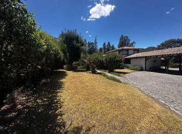 Terreno / Lote en Venta La Primavera · Se Vende Terreno con Casa Dentro de Urbanización en Cumbaya