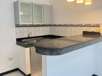 Suite de 1 habitación, Guayaquil · Los Álamos Linda Suite Cerca Riocentro Norte