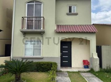 Casa · 85m² · 1 Habitación · 2 Estacionamientos · Venta de Casa en Villa Italia Etapa Canaria