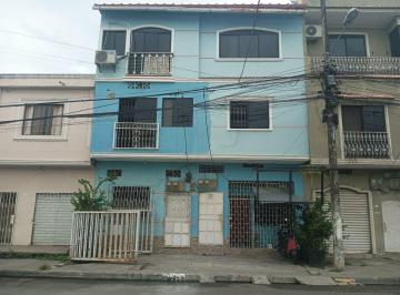 Casa de 6 habitaciones, Durán · Casa Rentera Coop. Los Helechos - Duran P. Pincay