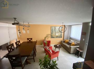 Casa · 87m² · 3 Habitaciones · 1 Estacionamiento · Casa de Oportunidad en Tumbaco