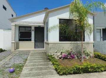 Casa · 85m² · 3 Habitaciones · 1 Estacionamiento · Casa en Alquiler, Urb La Joya Etapa Aguamarina, Diam