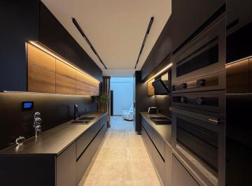 Cocina · Departamento de Lujo en Venta en Planta Baja – Av Ordóñez Lasso