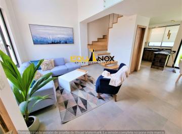Casa de 3 habitaciones, Quito · Amplia Casa Doble Altura La Pampa 20 m²
