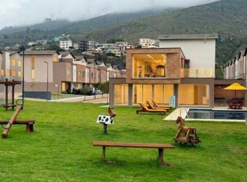 Casa de 4 habitaciones, Quito · Casa 4 Dorm. Credito Miti Miti