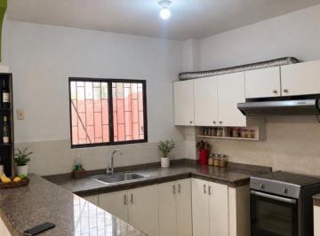 Casa de 3 habitaciones, Guayaquil · Venta Casa de 3 Habitaciones en Mucho Lote 1 / Area con Seguridad /gg