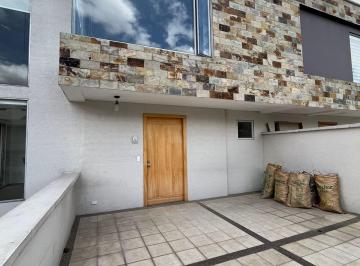 Casa de 1 habitación, Quito · Loft en Venta