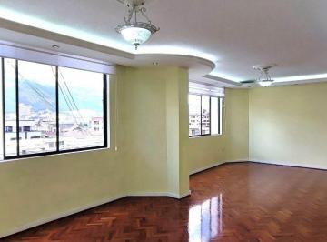 Departamento de 3 habitaciones, Quito · Venta Departamento Monteserrín 3 Dorm. 163 m²