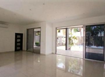 Casa de 4 habitaciones, Guayaquil · 7791. Urb. Laguna del Sol - Samborondon Km8, Alquilo Casa 4 Dorm. $3000.