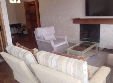 Departamento de 3 habitaciones, Quito · Rento Departamento Amoblado 3 Dorm. 130 m Seis de Diciembre por El Colegio 24 de Mayo Quito