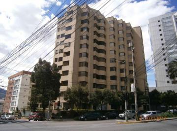 Departamento de 4 habitaciones, Quito · En Venta Amplio Departamento, Centro Norte de Quito