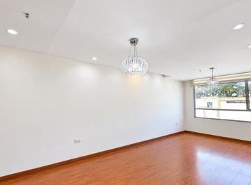 Departamento de 3 habitaciones, Quito · Departamento Amplio en Venta Sector El Pinar