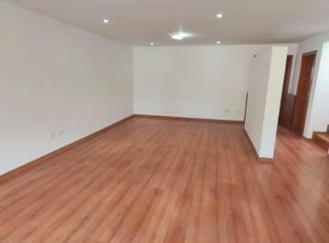 Casa · 247m² · 3 Habitaciones · 2 Estacionamientos · Casa en Venta en Conjunto, Sector Amagazí del Inca