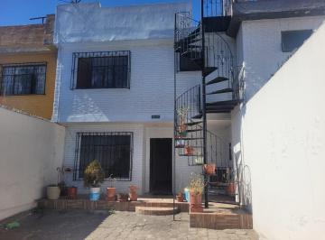 Casa · 129m² · 3 Habitaciones · 1 Estacionamiento · Casa en Cotocollao