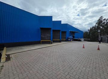 Bodega-Galpón , Cuenca · Arriendo Bodega Industrial con Oficinas – Av de Los Cerezos