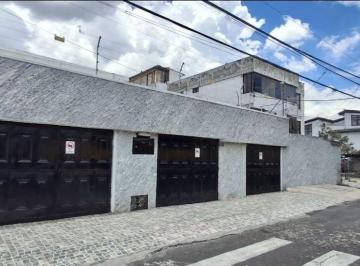 Casa de 7 habitaciones, Quito · Casa de Venta en El Batán de 325 m² con 7 Habitaciones