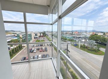 Oficina comercial , Guayaquil · Alquilo - Oficina Corporativa Premium - 111 m² + 2 Parqueos - Skybuilding