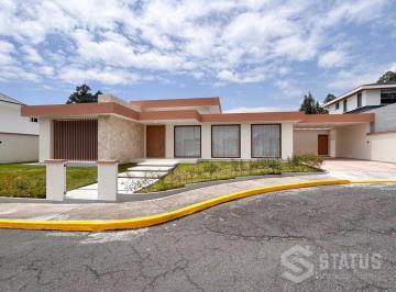 Casa · 700m² · 2 Habitaciones · 2 Estacionamientos · Venta de Casa Independiente de Una Planta en Urbanización San Germán – Conocoto