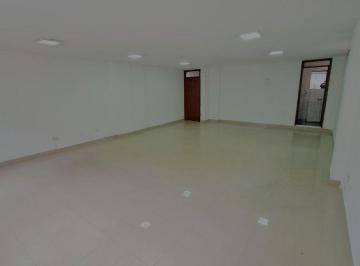Oficina comercial 60m² Alquiler La Floresta · Se Renta Oficina 60 m² Sector Swissotel 1 Parqueo