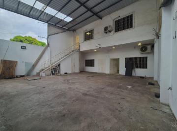 Bodega-Galpón · 200m² · 1 Habitación · 3 Estacionamientos · Bodega en Alquiler en La Aurora Canton Daule Alemo