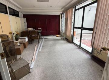Oficina comercial , Quito · Oficina con 4 Parqueos Ingreso Independiente - Antonio Granda Centeno