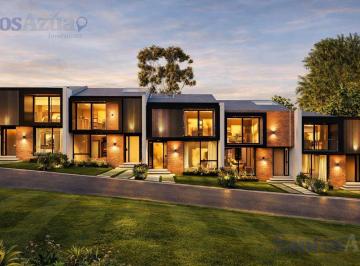 Casa · 174m² · 3 Habitaciones · 2 Estacionamientos · Casa en Venta Excelente Diseño, Comodidad y Elegancia en Cuenca