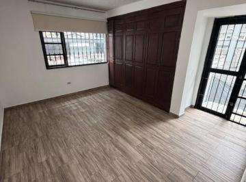 Oficina comercial , Quito · De Arriendo Hermosa Oficina Sector Quicentro Norte