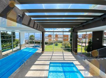 Departamento · 161m² · 2 Habitaciones · 2 Estacionamientos · Rento 3 Habitaciones, Seguridad Sierra del Moral Monteserrin