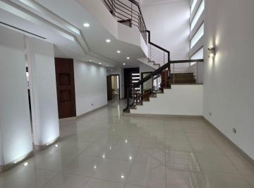 Casa de 4 habitaciones, Guayaquil · Samborondon 4 Dorm. Jacuzzi Estudio