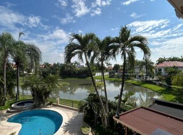 Casa de 4 habitaciones, Guayaquil · Casa de Venta en Urbanización Entre Lagos - Km 7 Vía Samborondón