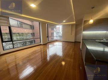 Departamento · 123m² · 3 Habitaciones · 2 Estacionamientos · Renta Amplio Departamento 3 Dorm con Linea Blanca Cabildos Quito Tenis