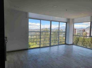 Departamento de 3 habitaciones, Quito · Venta Departamento Bellavista Alta