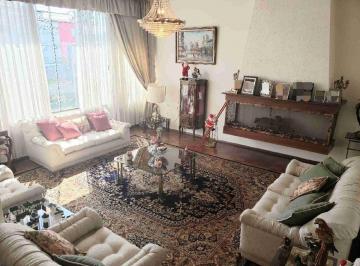 Casa de 4 habitaciones, Quito · Venta Casa Union Nacional