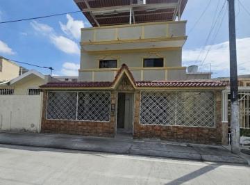 Casa de 5 habitaciones, Guayaquil · En Venta Alquiler Casa en Samanes